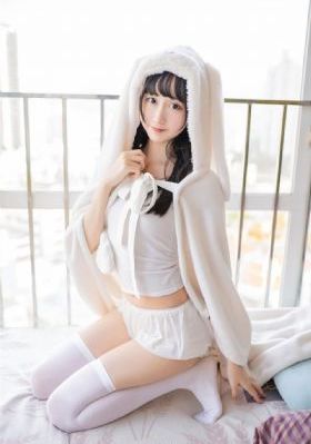 伦理年轻漂亮的岳中文_DVD免费观看电视剧