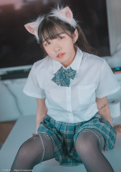 肤如凝脂的安吉拉_4K免费全集观看